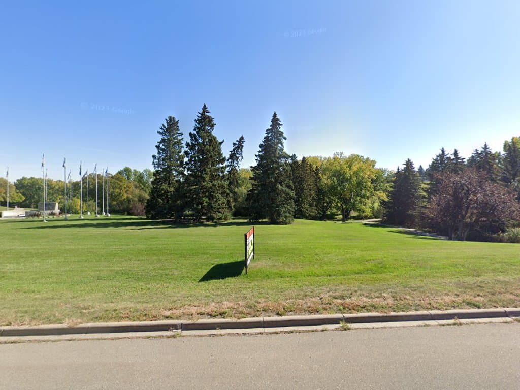 Confederation Park Accessible Zone - Outdoor in Northwest Calgary
