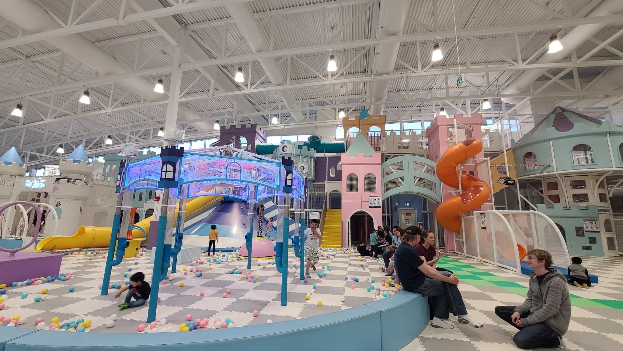 Sky Castle - New Horizon Mall - Big Playground in North Calgary