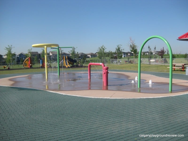Valleyview Park Spray Park - Outdoor playground in Southeast Calgary